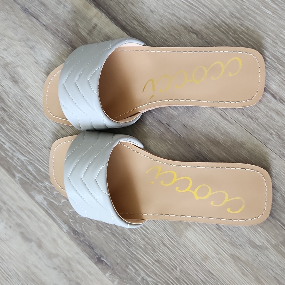 Womens sandles